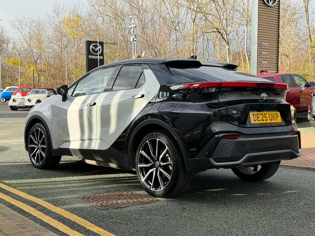 Toyota C-Hr 2.0 Phev Gr Sport Cvt DE25UKP Black #4