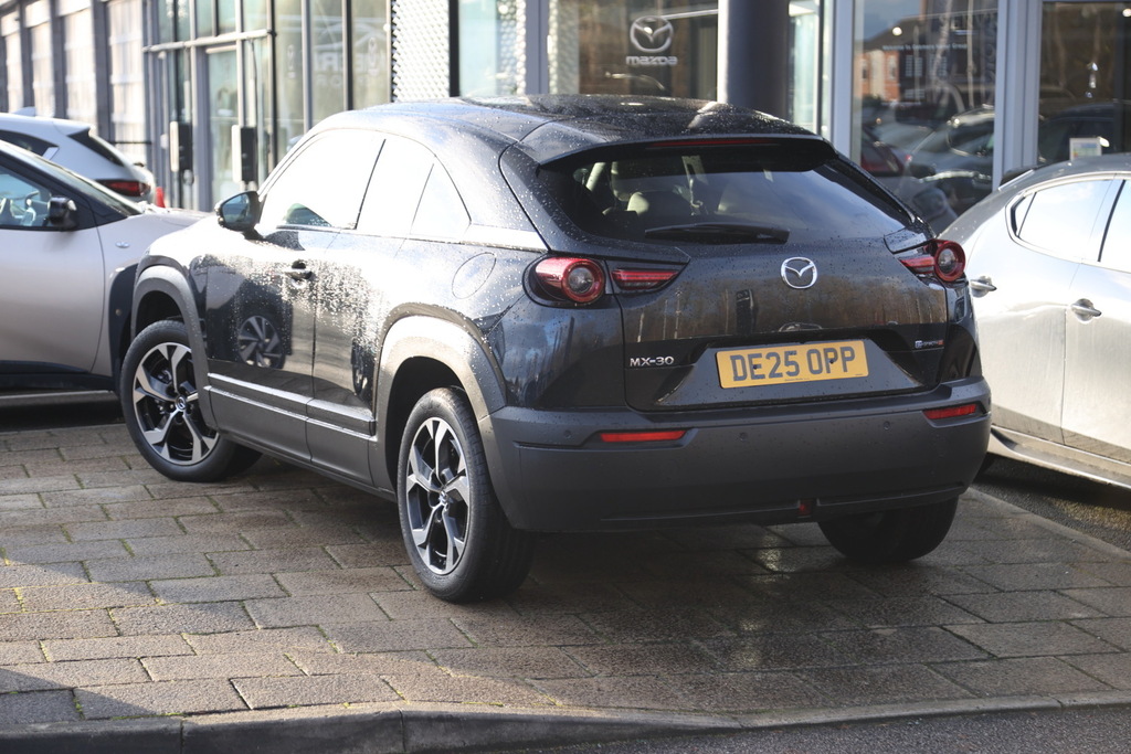 Mazda MX-30 125Kw R-ev Exclusive Line Black #3