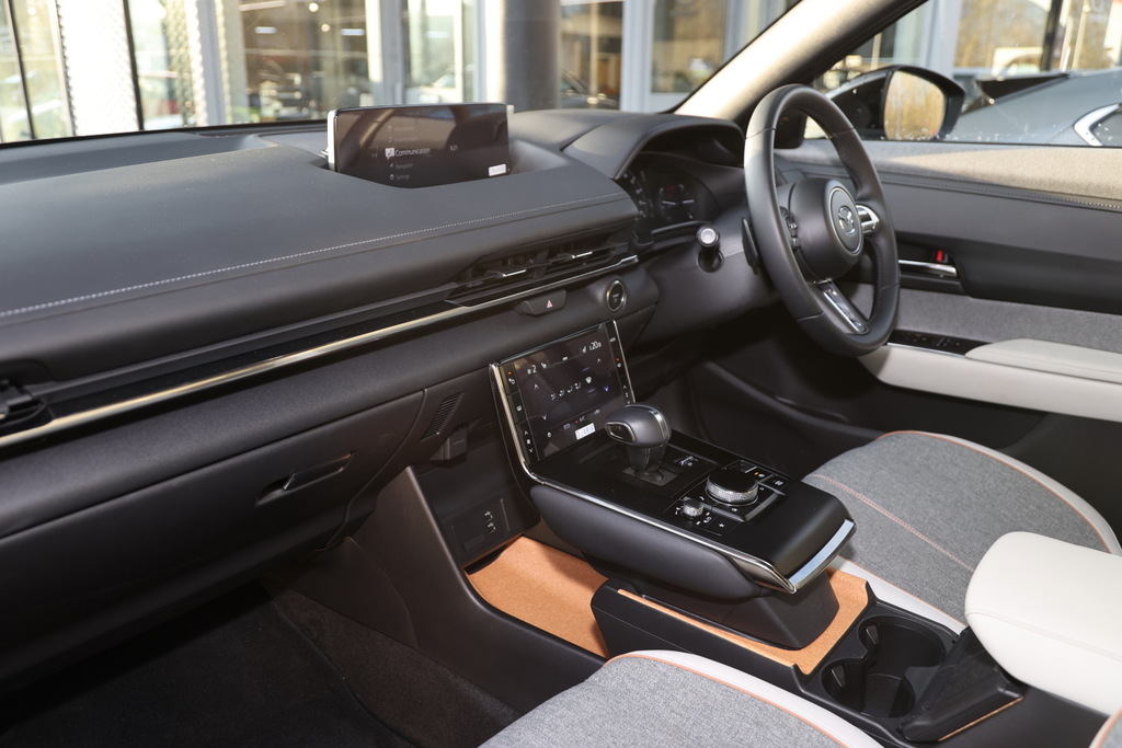 Mazda MX-30 125Kw R-ev Exclusive Line Black #2
