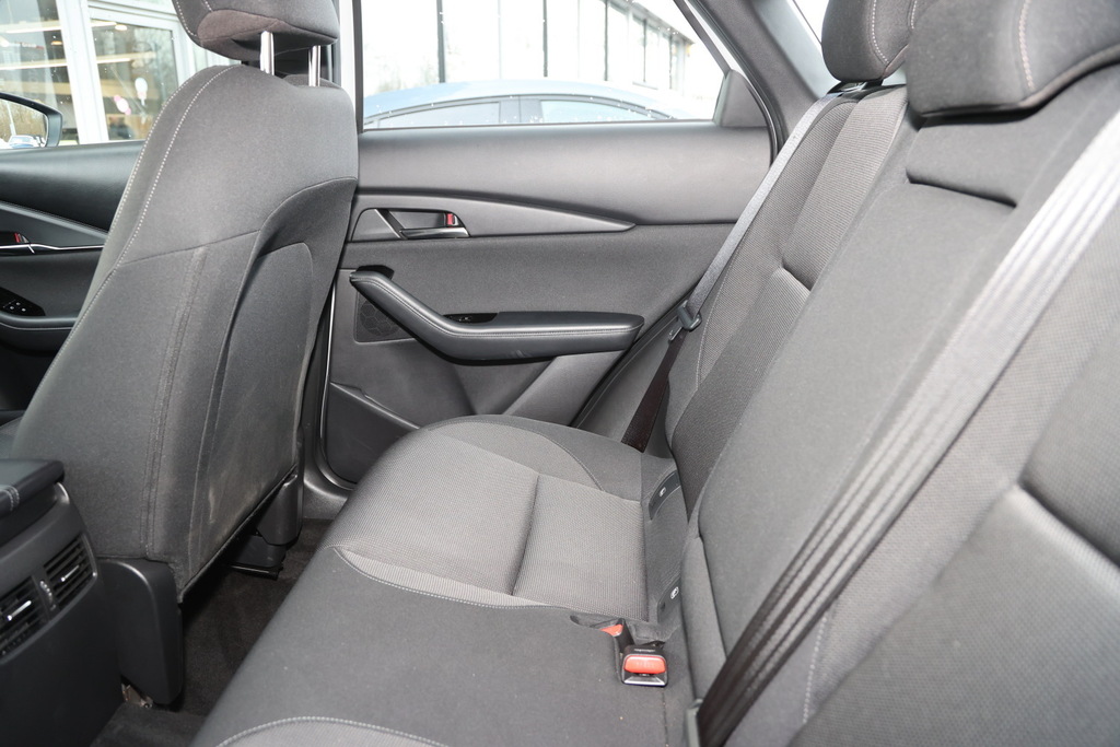 Mazda CX-30 2.5 E-skyactiv G Mhev 140 Centre-line MD74ZVE White #6