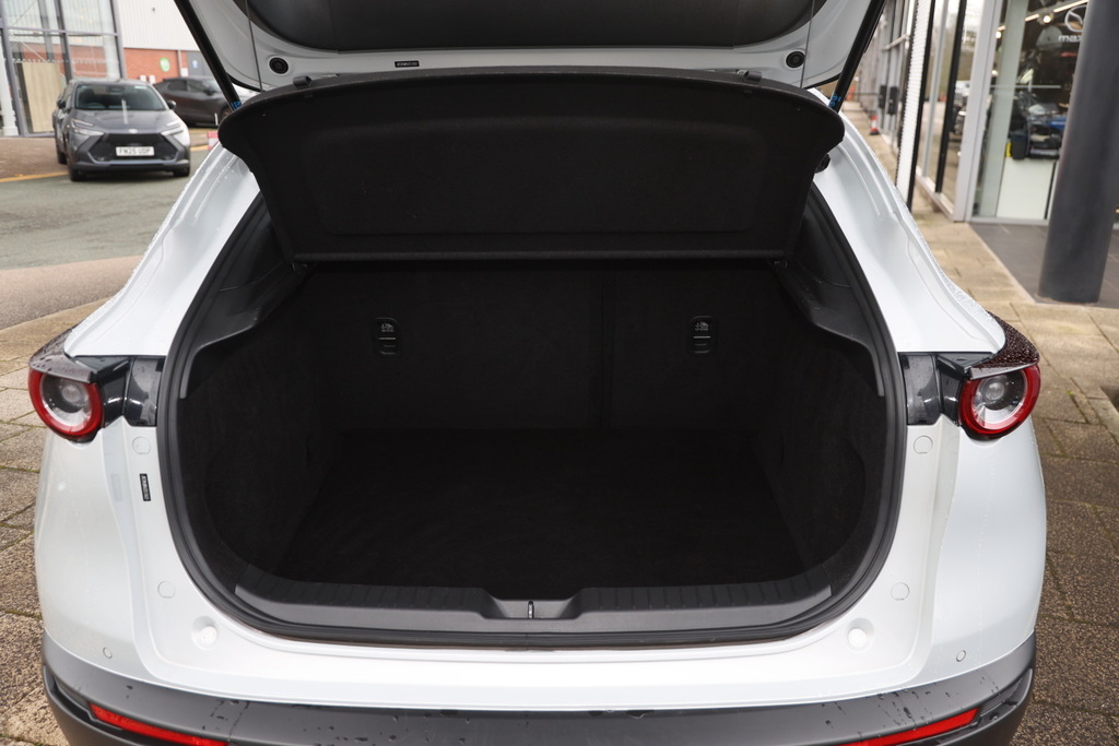 Mazda CX-30 2.5 E-skyactiv G Mhev 140 Centre-line MD74ZVE White #4