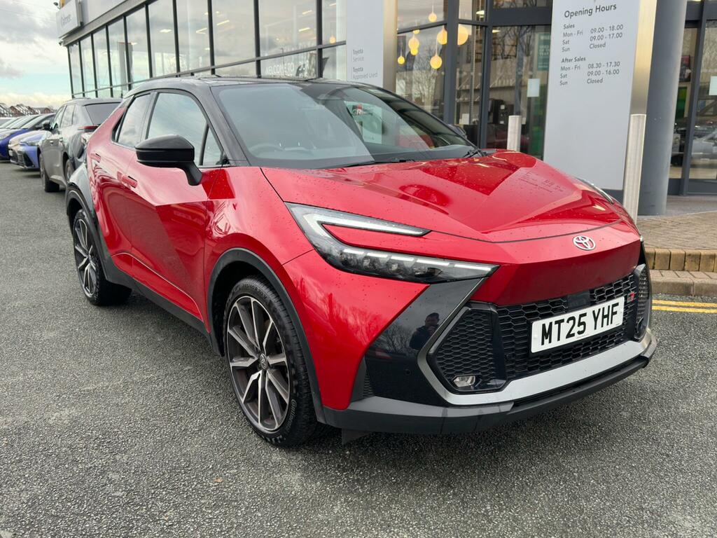 Toyota C-Hr 2.0 Phev Gr Sport Cvt Black