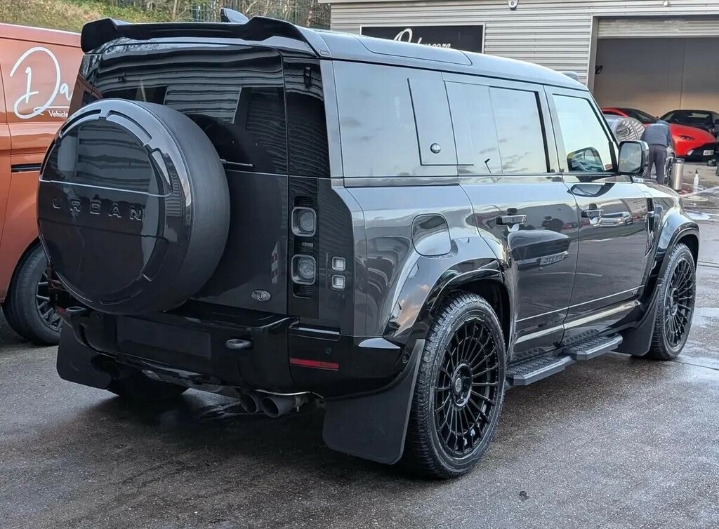 Land Rover Defender 110 V8 BV22CCX Grey #3