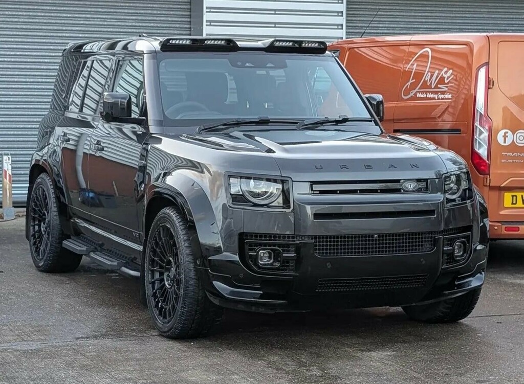 Land Rover Defender 110 V8 BV22CCX Grey #2