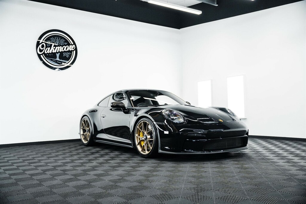 Porsche 911 911 Gt3 Touring Black #5