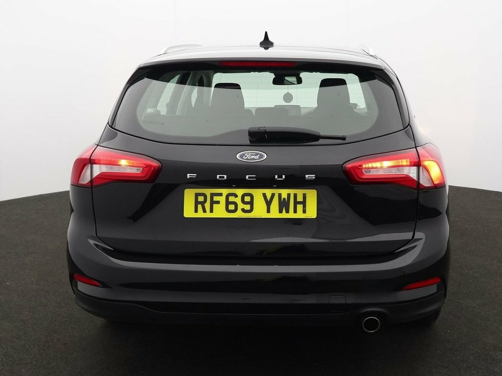 Ford Focus 1L Zetec Black #6