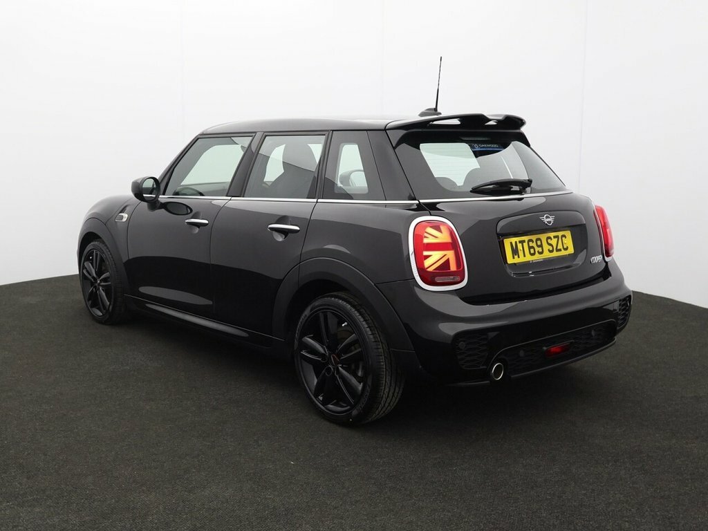 Mini Hatch 1.5L Cooper Sport MT69SZC Black #5