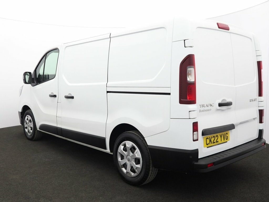Renault Trafic 2L Business CK22YVG White #5