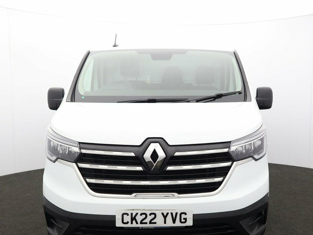 Renault Trafic 2L Business CK22YVG White #2