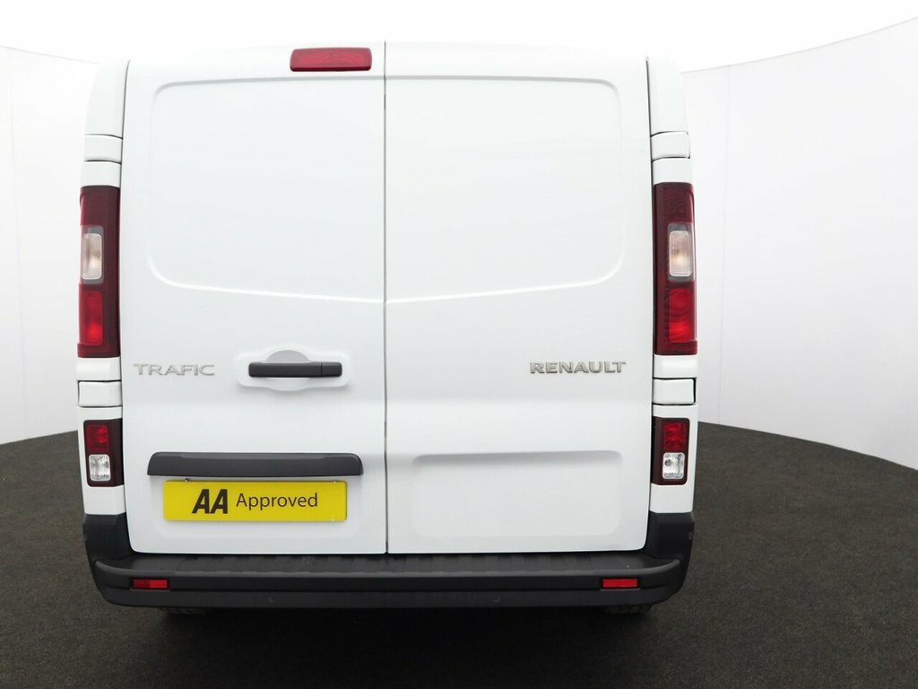 Renault Trafic 2L Business CA22OSG White #6