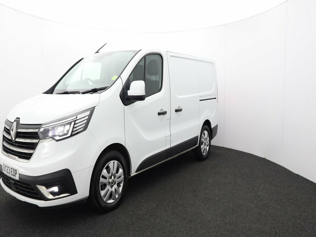 Renault Trafic 2L Sport DY23EDP White #3