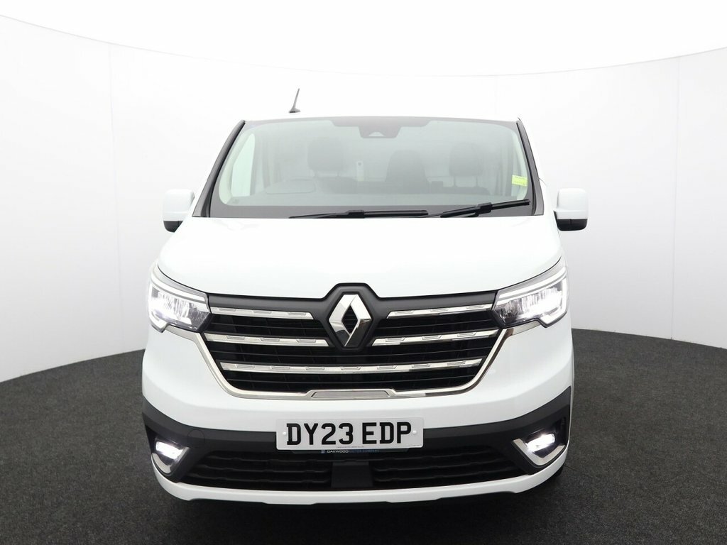 Renault Trafic 2L Sport DY23EDP White #2