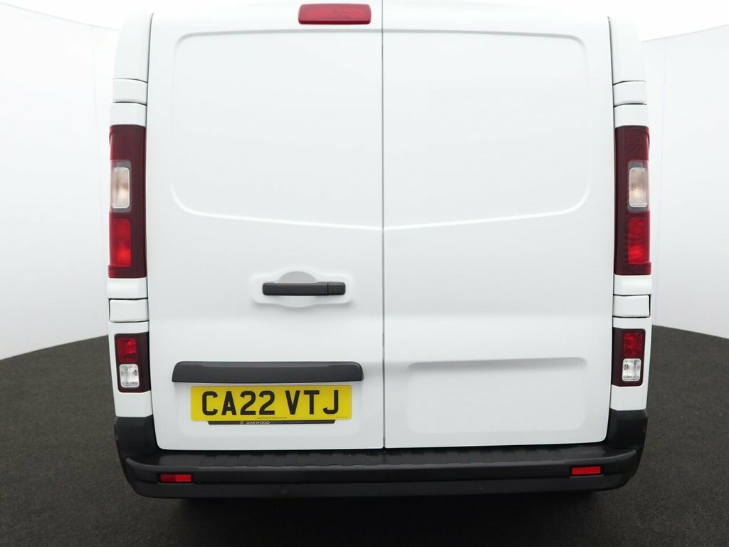 Renault Trafic 2L Business CA22VTJ White #6