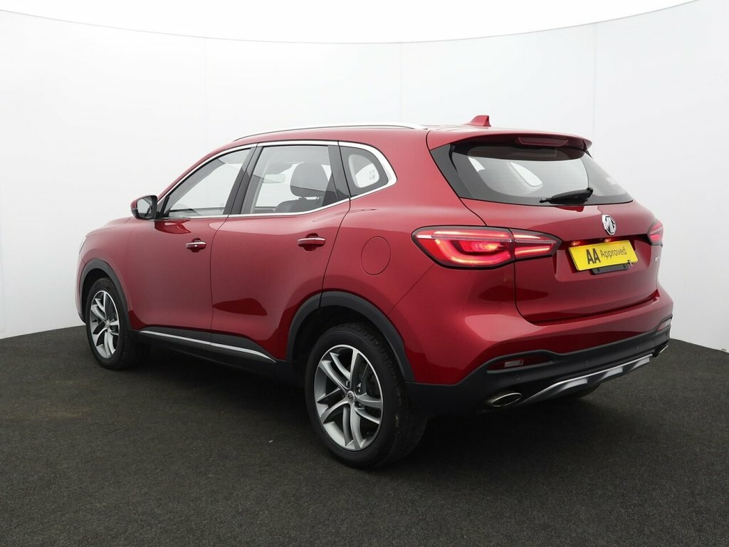 MG HS 1.5L Excite MT72UKN Red #5
