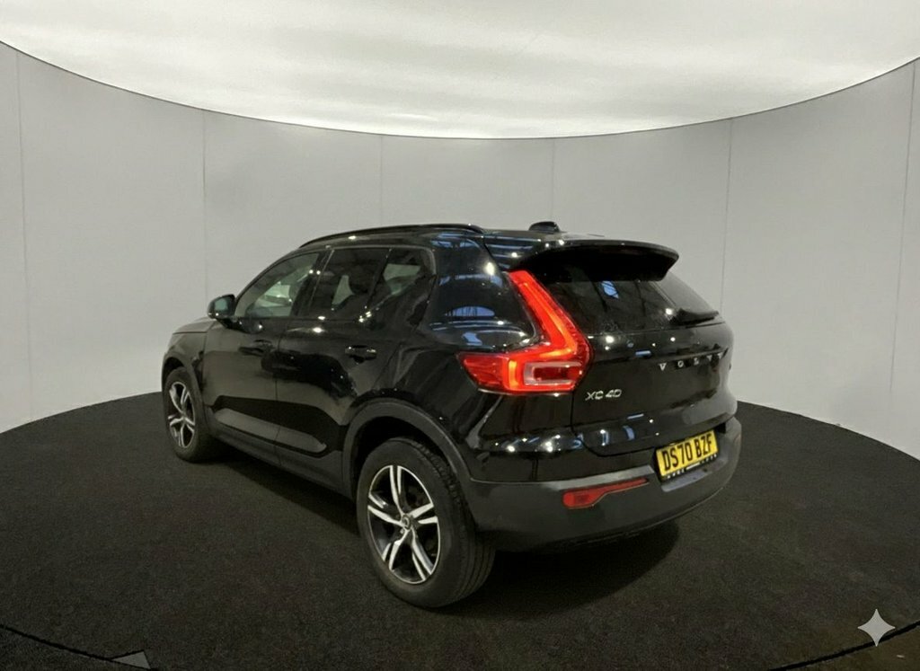 Volvo XC40 1.5L R-design DS70BZF Black #3