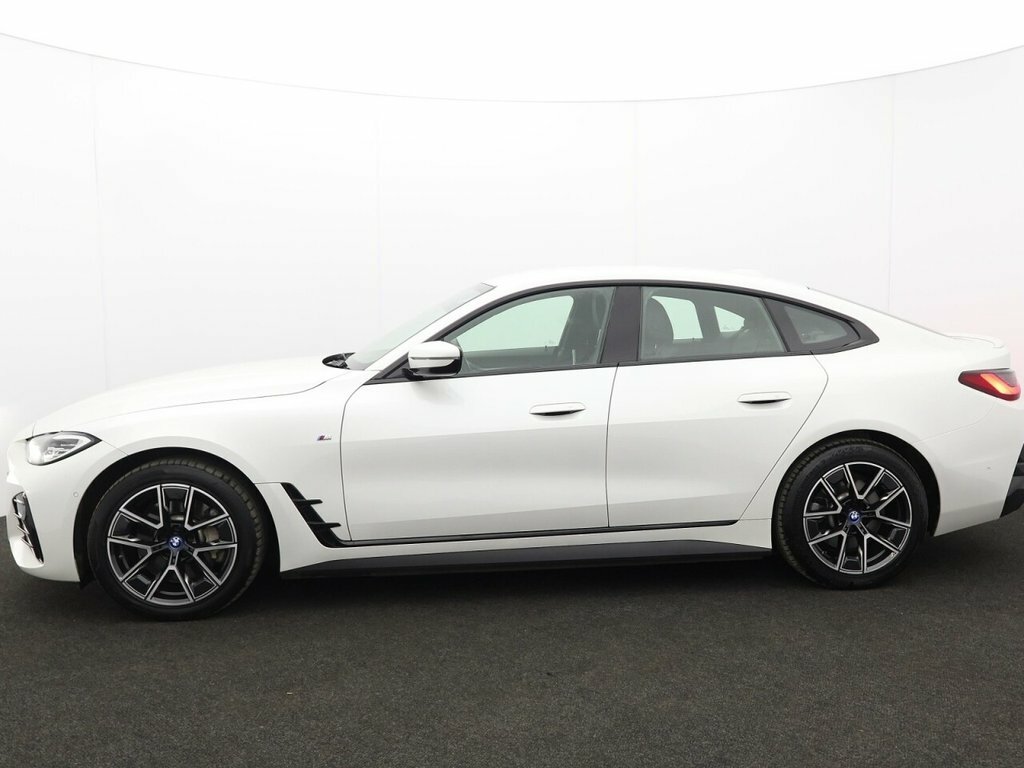BMW i4 Hatchback RJ72FYW White #4