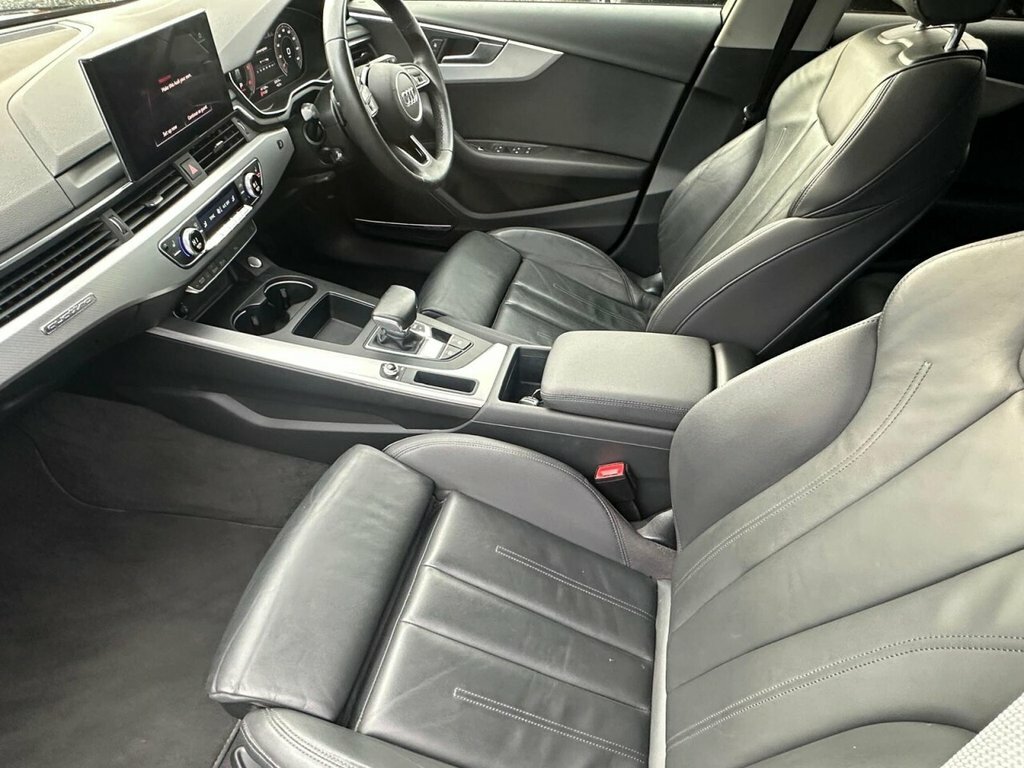 Audi A4 Avant 2L Sport Edition Black #6