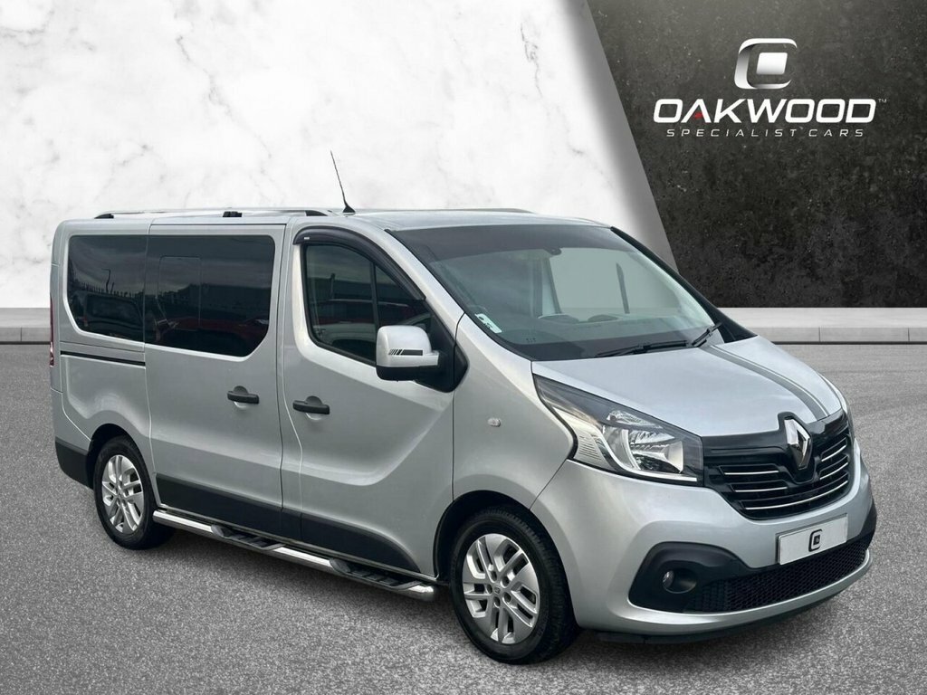 Renault Trafic 1.6L Sport Nav Silver