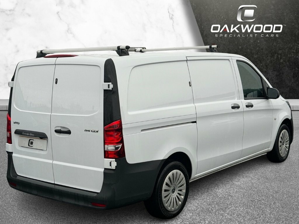 Mercedes-Benz Vito 2L Pro 6Dr NL74KWV White #2