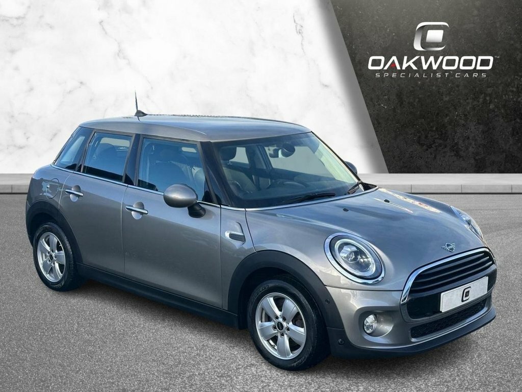 Mini Hatch 1.5L Cooper D Silver