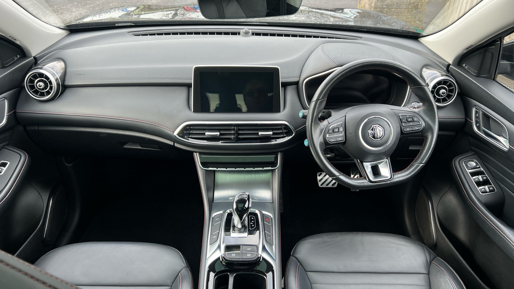 MG HS 1.5 T-gdi 16.6Kwh Exclusive Suv Plug-in LB73VKT Black #5