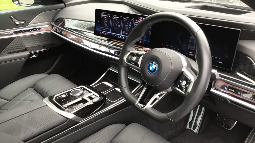 BMW i7 Xdrive60 M Sport WK24UAW Grey #6