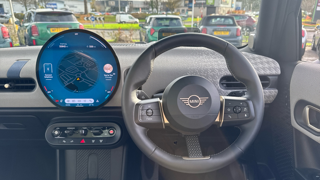 Mini Hatch S 5dr YG74WYW Black #5
