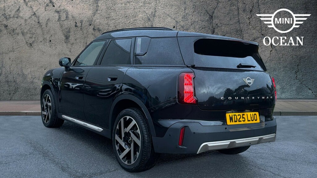 Mini Countryman Petrol WD25LUO Black #2