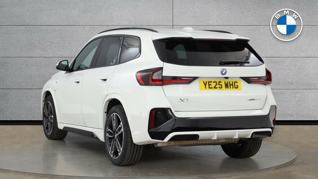 BMW X1 Suv YE25WHG White #2