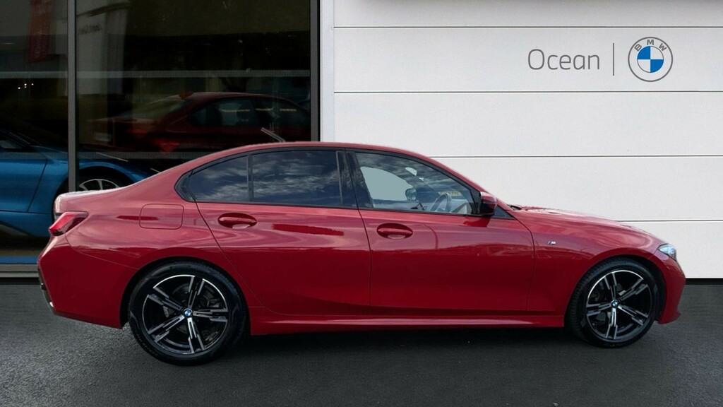 BMW 3 Series Saloon WG72PWY Red #3