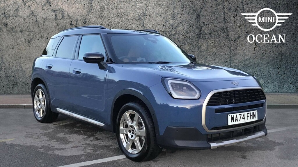 Mini Countryman Petrol Blue