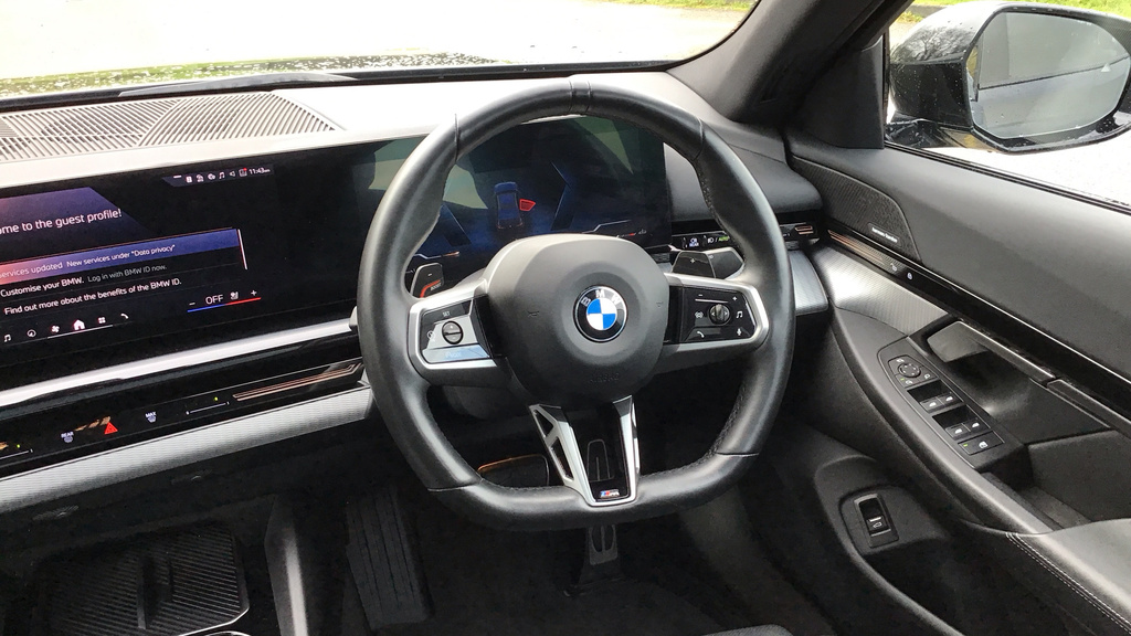 BMW 5 Series 520I M Sport Black #5