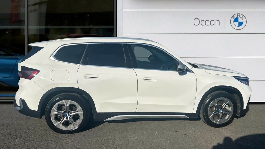 BMW iX1 Suv MH73CBV White #3