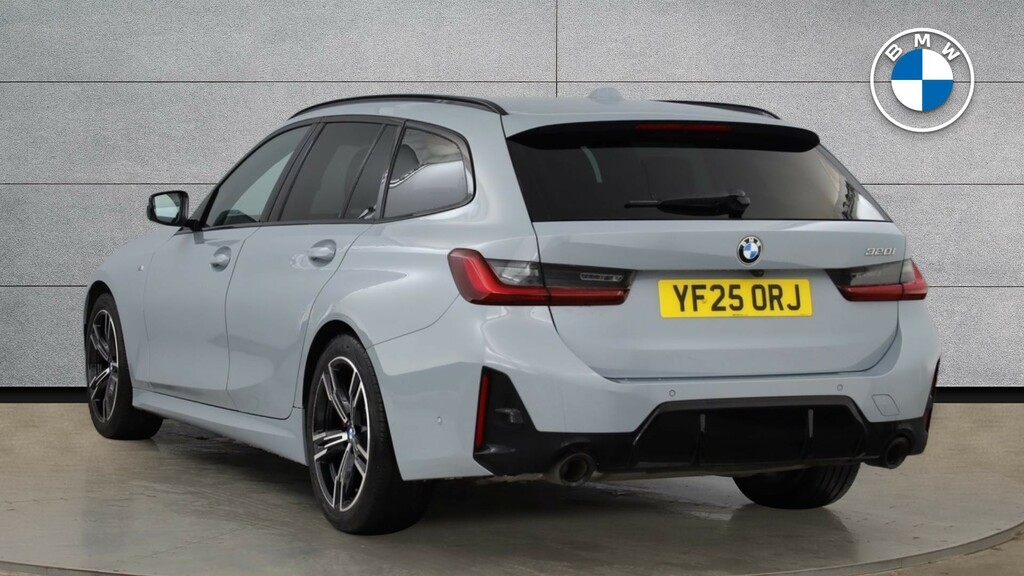 BMW 3 Series Estate YF25ORJ Grey #2
