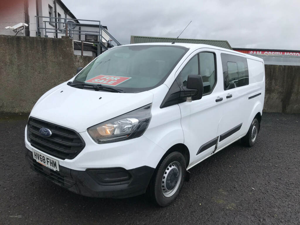 Ford Transit Custom 2.0 Tdci 105Ps Low Roof D Cab Van HV68FHM White #2