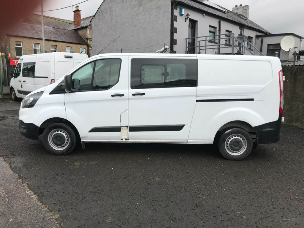 Ford Transit Custom 2.0 Tdci 105Ps Low Roof D Cab Van HV68FHM White #5