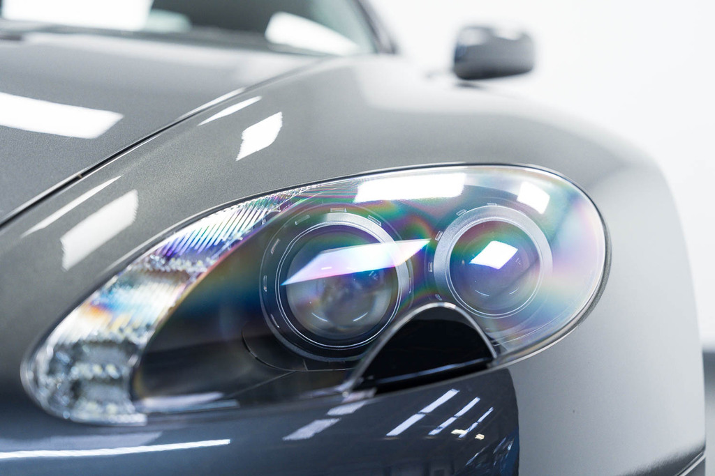 Aston Martin Vantage Petrol Silver #6