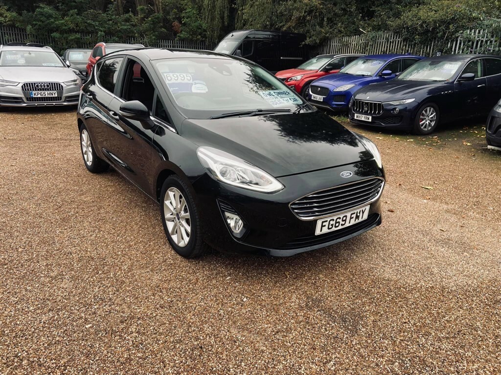 Ford Fiesta Titanium Black #3