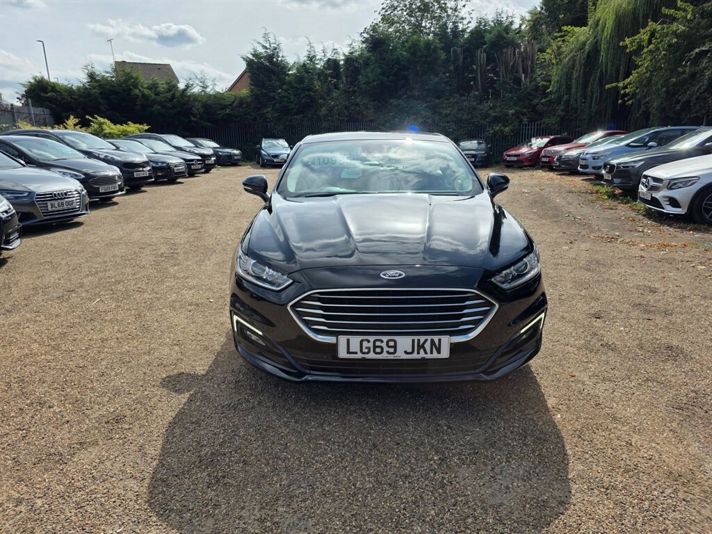Ford Mondeo Titanium Edition Black #2