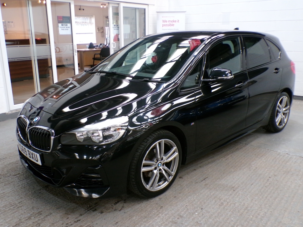 BMW 2 Series Active Tourer 218I M Sport Active Tourer 1.5 218I M Sport Active Black #3