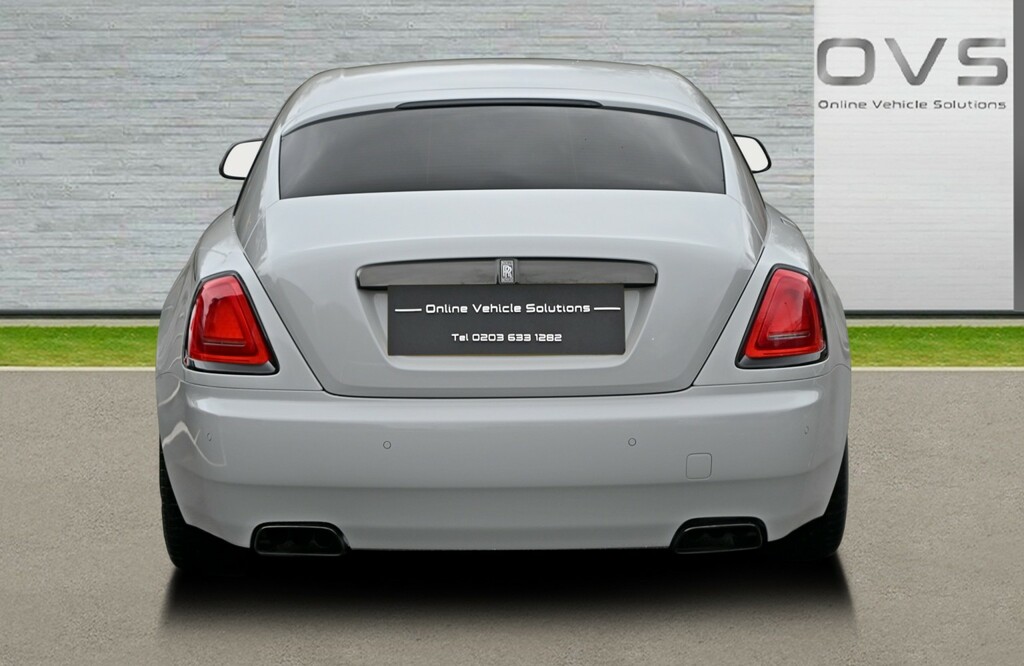 Rolls-Royce Wraith Coupe 6.6 V12 Black Badge 2019 White #4