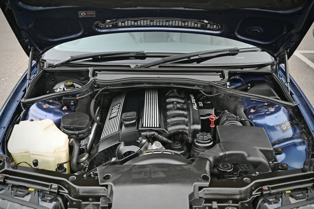 BMW Alpina 4.6I Saloon Green #30