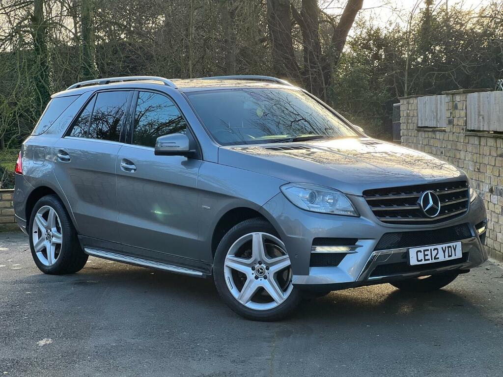 Mercedes-Benz M Class Suv 3.0 Ml350 V6 Bluetec Sport 2012 CE12YDY Silver #2