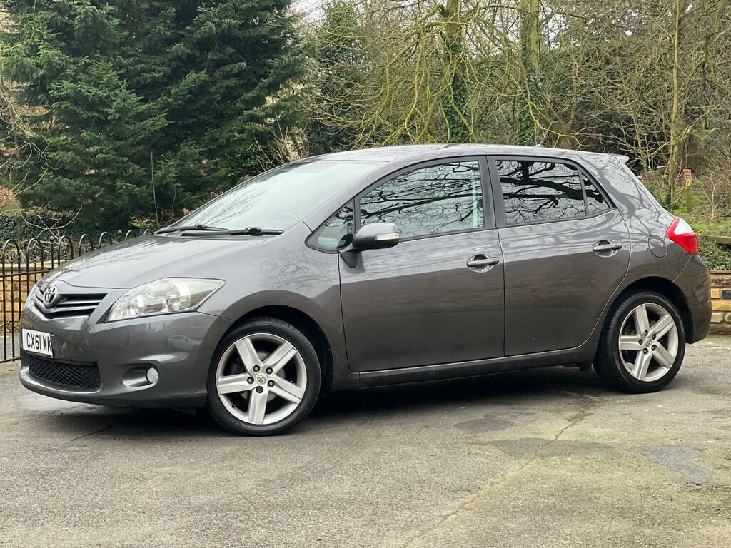 Toyota Auris Hatchback 1.6 V-matic Sr 2011 CX61WKE Grey #6