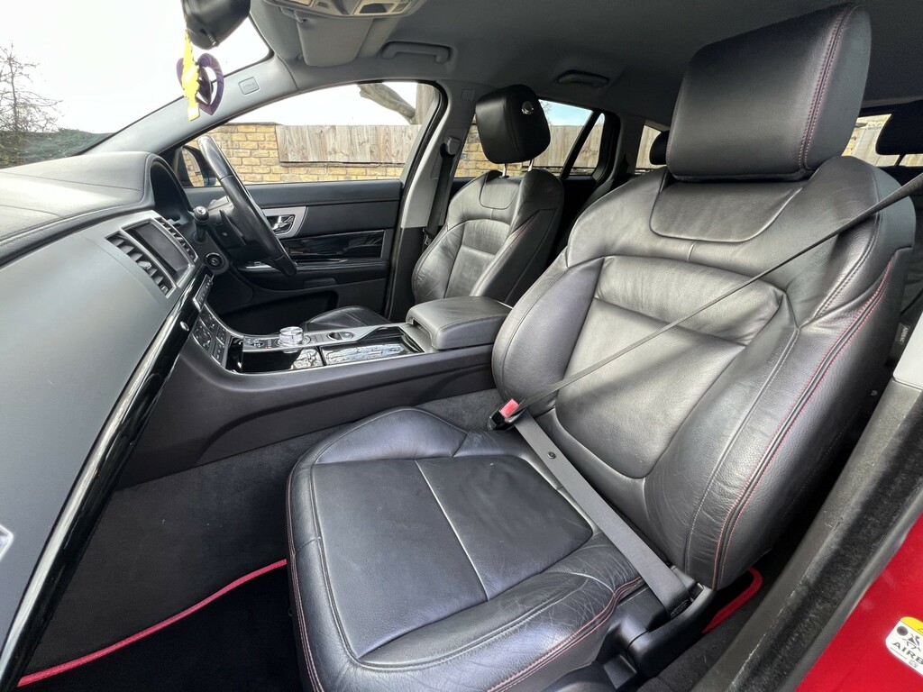 Jaguar XF Estate 2.2 D R-sport Black 2015 SM15ABO Red #6