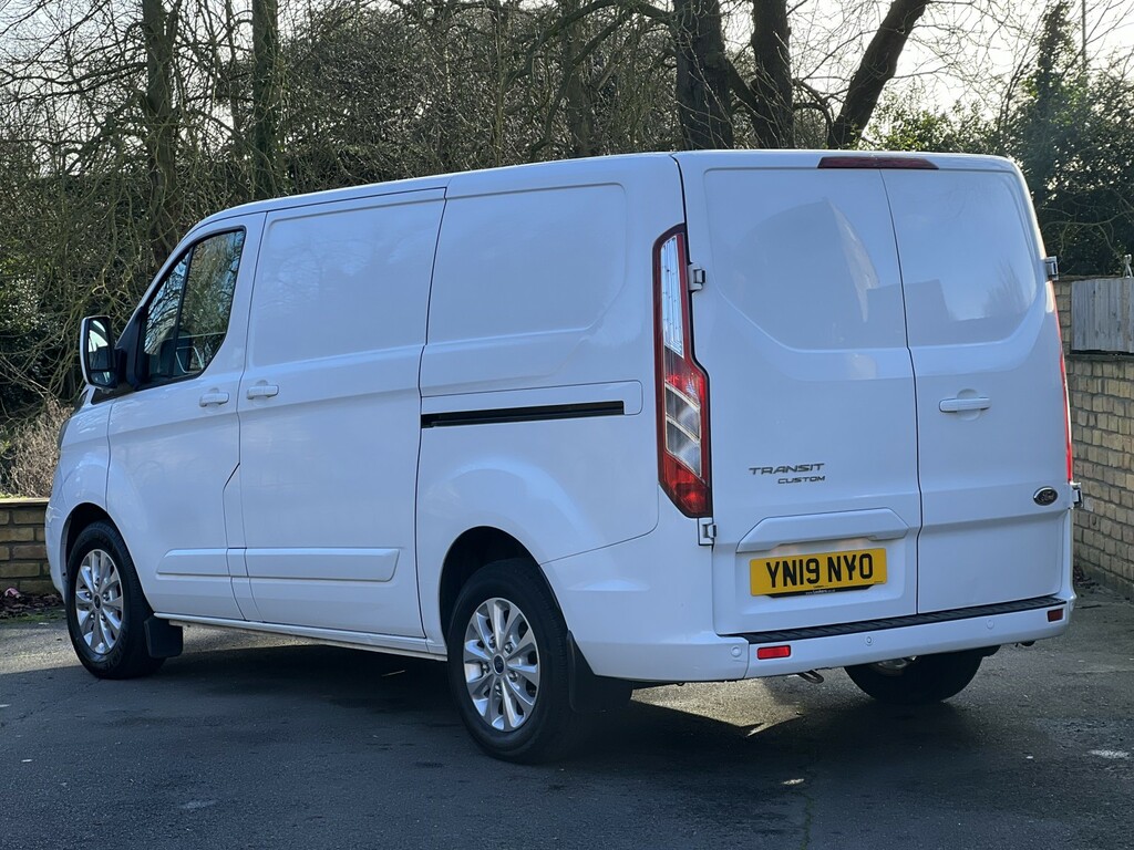 Ford Transit Custom Panel Van 2.0 280 Ecoblue Limited 2019 YN19NYO White #4