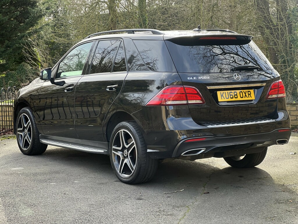 Mercedes-Benz GLE Class Suv 3.0 Gle350d V6 Amg Night Edition 2018 KU68OXR Black #4