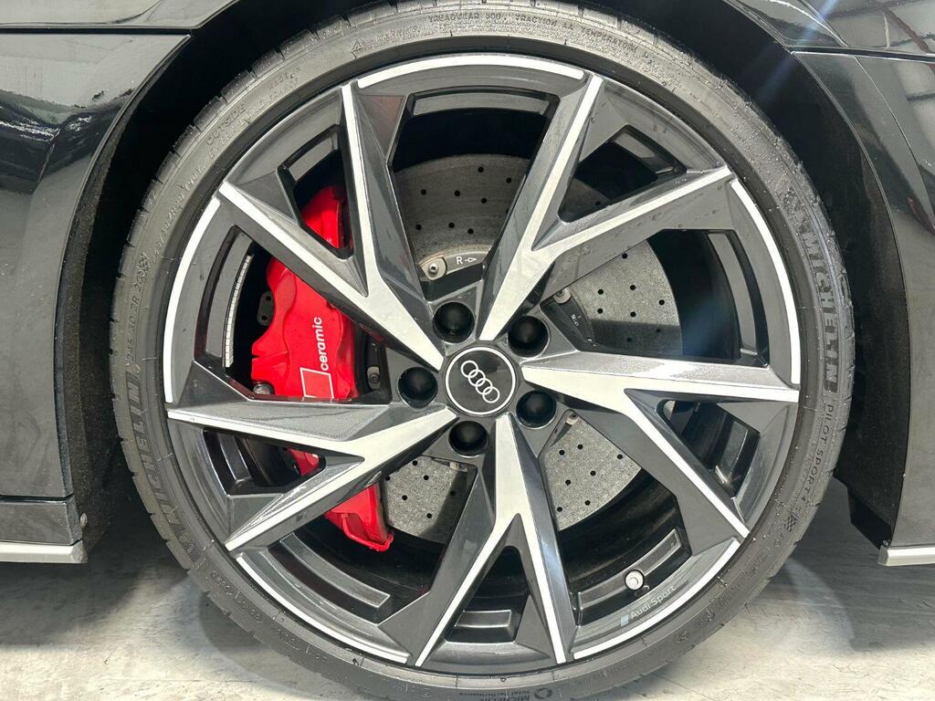 Audi R8 5.2 Fsi V10 Performance Black #3