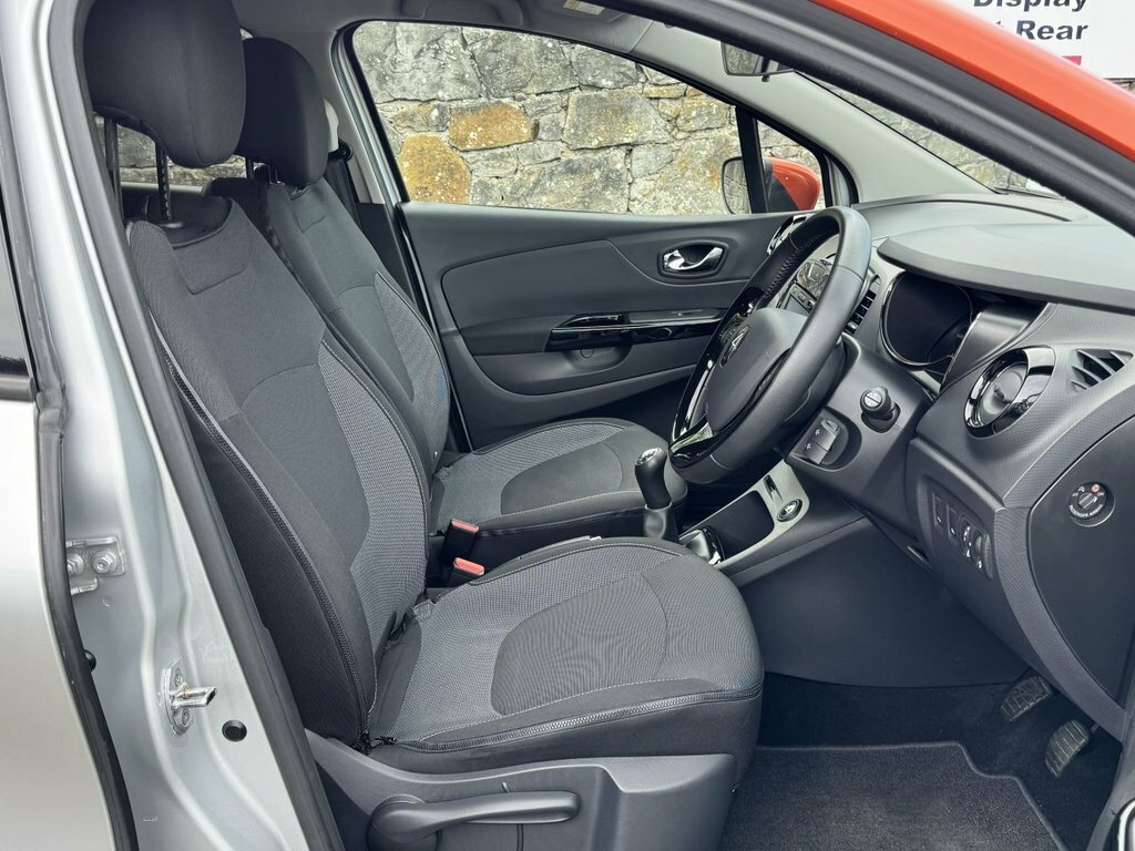 Renault Captur 1.5L Dynamique S Nav SH65HSF Silver #6