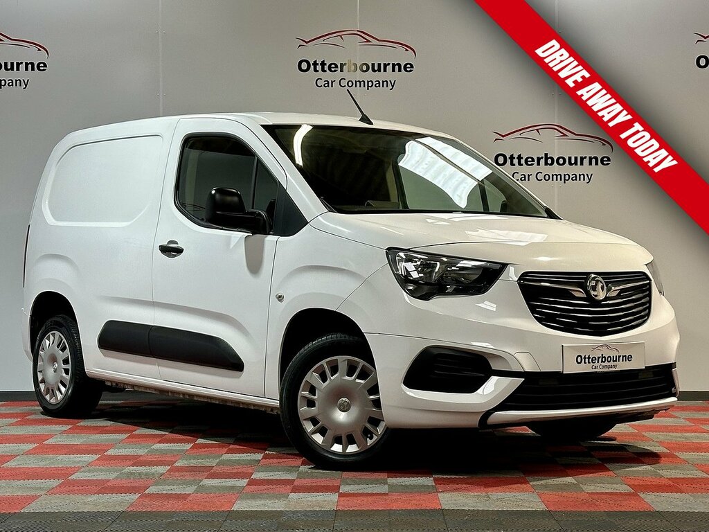 Vauxhall Combo Turbo D 2300 Sportive White